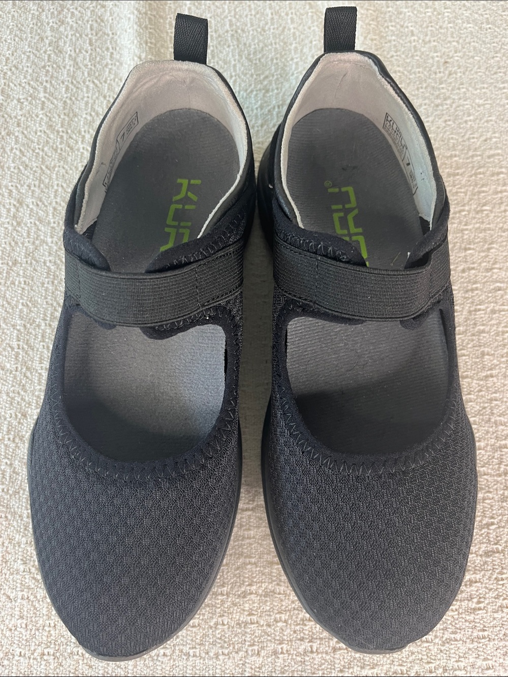 KURU Lucy Maryjanes, black size 7 mesh wth leather slip-ons